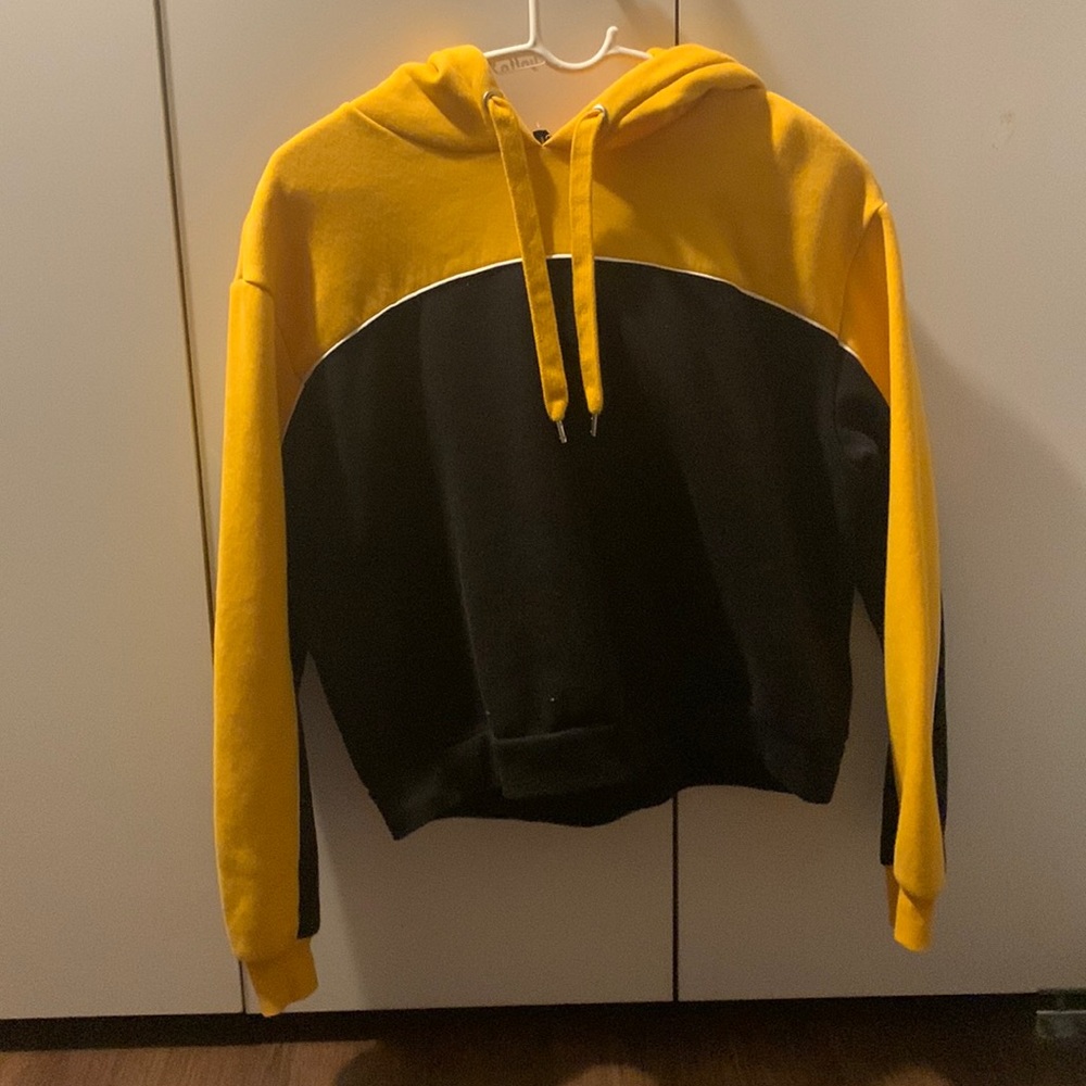 Half yellow half black teens hoodie